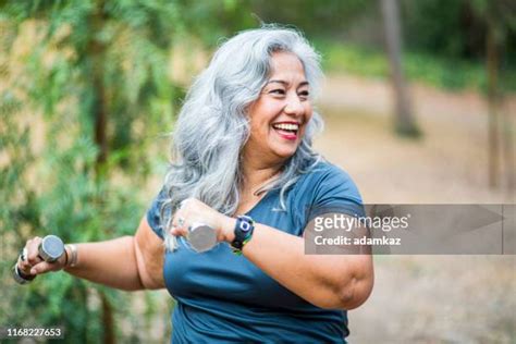 mexicana madura|24.886 Mature Mexican Women Stock Photos, High